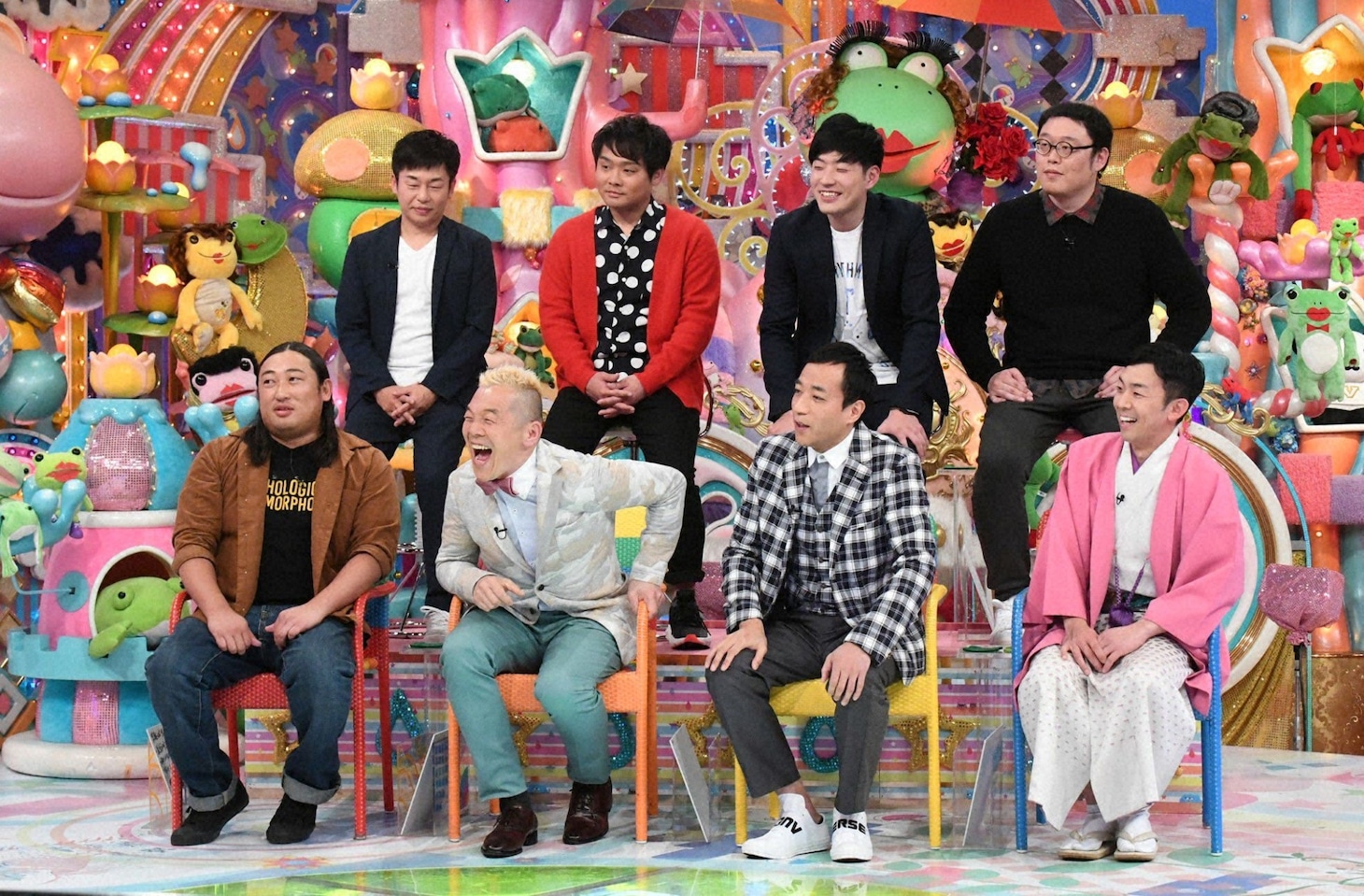 「アメトーーク！」に集結する「熟女芸人」たち。(c)テレビ朝日