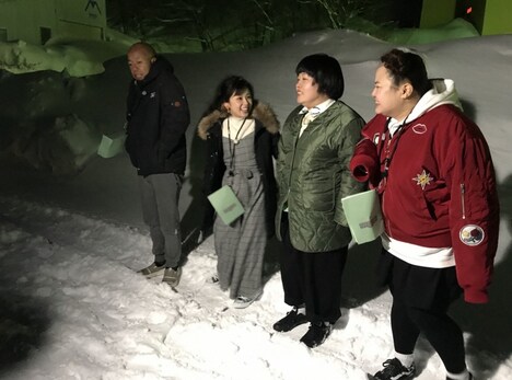 (左から)バイきんぐ小峠、小池美由、おかずクラブ。(c)CBC