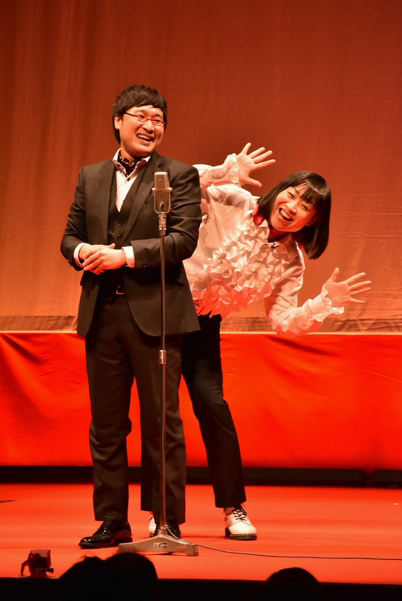 南海キャンディーズ