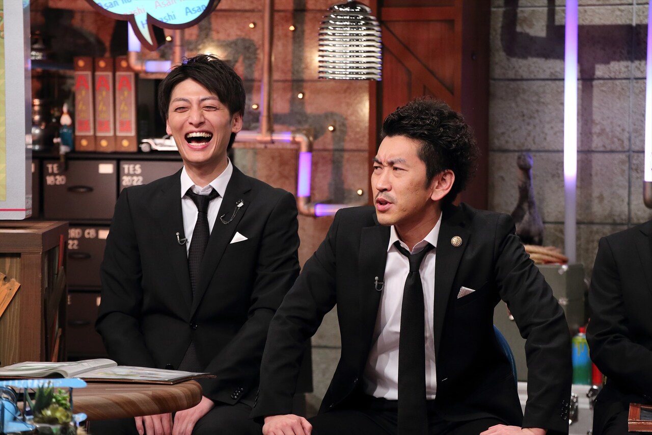 “顔芸のプロ”ツートライブ周平魂、街頭で一般人とにらめっこ