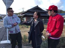 シソンヌと「ぶちぶちシソンヌ」初登場のムロツヨシ（中央）。