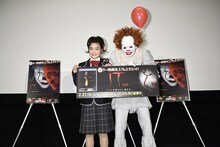 左から井上咲楽、アンガールズ田中。