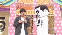 （左から）ロッチ・コカド、西東さん。(c)中京テレビ