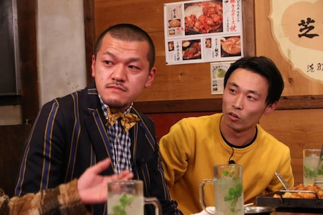 「ダウンタウンなう」に出演するカミナリ。(c)フジテレビ