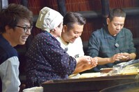 「ロンブー淳のじいちゃんばあちゃんに会うテレビ」のワンシーン。(c)SBC信越放送