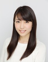 「美人が婚活してみたら」主演の黒川芽以。