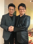 左から船越英一郎、ガリットチュウ福島。