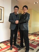 左から船越英一郎、ガリットチュウ福島。