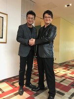 左から船越英一郎、ガリットチュウ福島。