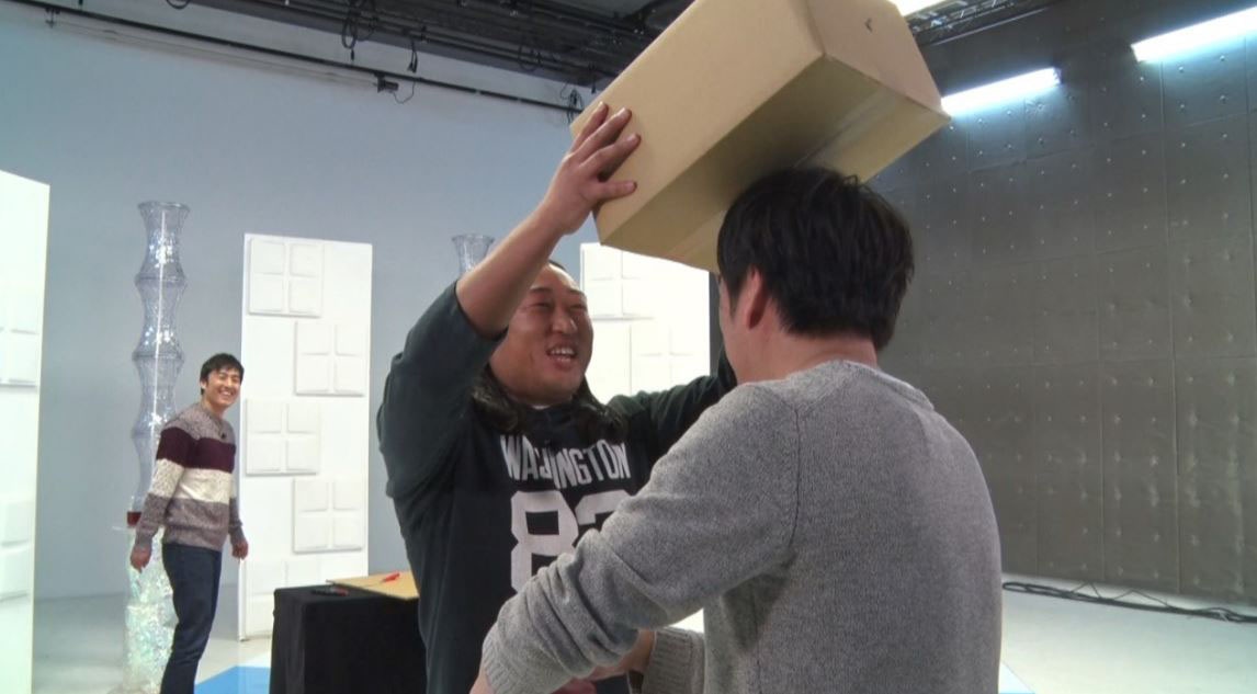 「リハーサルひっくり返し王」の様子。(c)テレビ東京