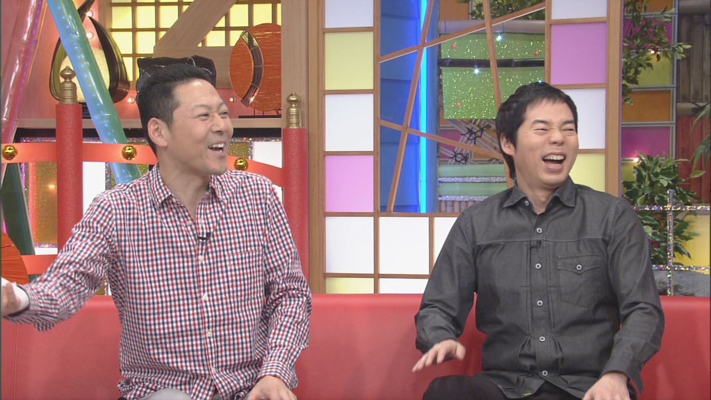 （左から）東野幸治、今田耕司。(c)CBC