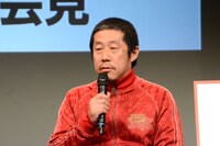 監督の江口カン。