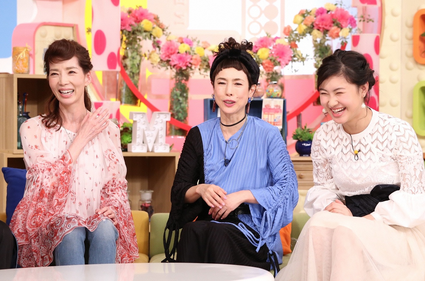 左から増田惠子、久本雅美、村上佳菜子。(c)日本テレビ