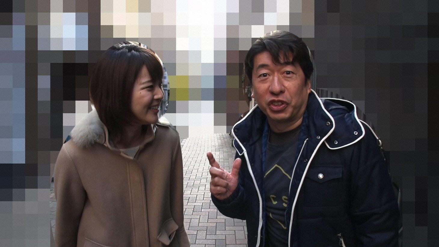 「寺門ジモンの取材拒否の店」に出演する、ダチョウ倶楽部・寺門ジモン（右）と久代萌美フジテレビアナウンサー（左）。(c)フジテレビ