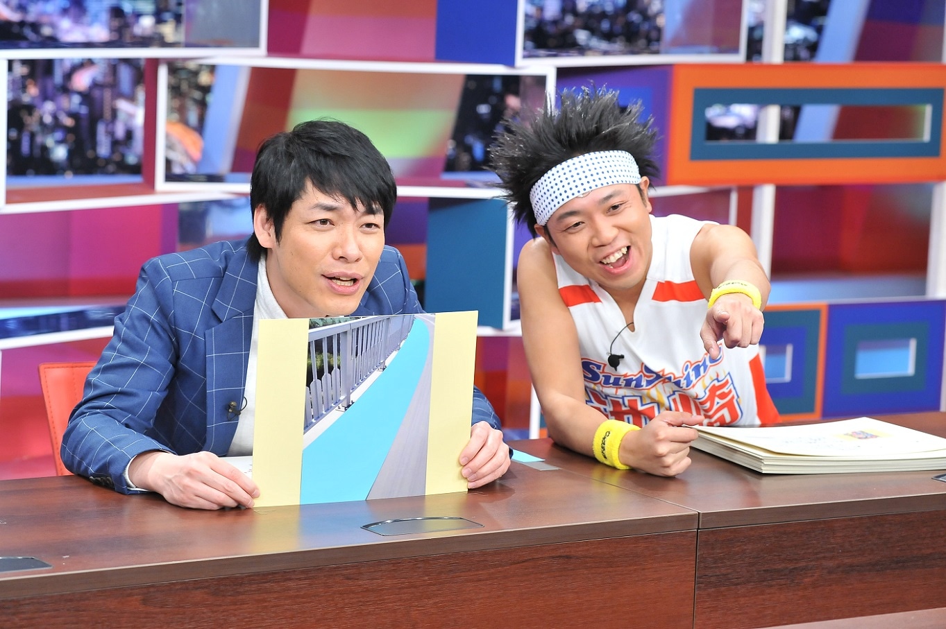 （左から）麒麟・川島、サンシャイン池崎。(c)中京テレビ