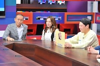 タカアンドトシと都丸紗也華（中央）。(c)中京テレビ