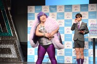 「奥大山のブルーベリーヨーグリーナ＆サントリー天然水」商品発表会の様子。