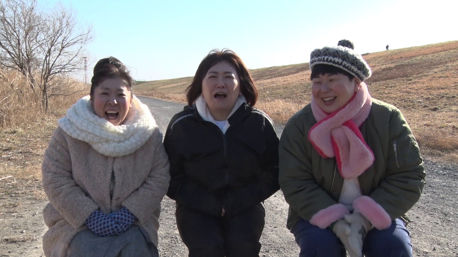 CM「歌詞再現カラオケバトル 激・モン楽祭」撮影中の様子。