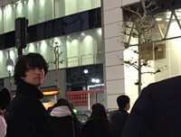 ネタを披露した斎藤工。