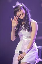 高城れに（photo by HAJIME KAMIIISAKA）