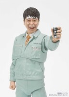有野課長のフィギュア「S.H.Figuarts ゲームセンターCX 有野課長（いけそう缶Ver.）」イメージ。