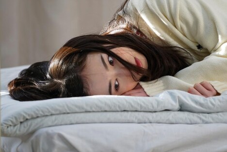 映画「女々演」より。(c)2017 吉本興業