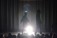 コント「青空」（2011年作）のワンシーン。