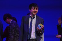 モノボケに臨む磁石・佐々木。