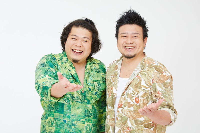 大自然。左から白井、里。