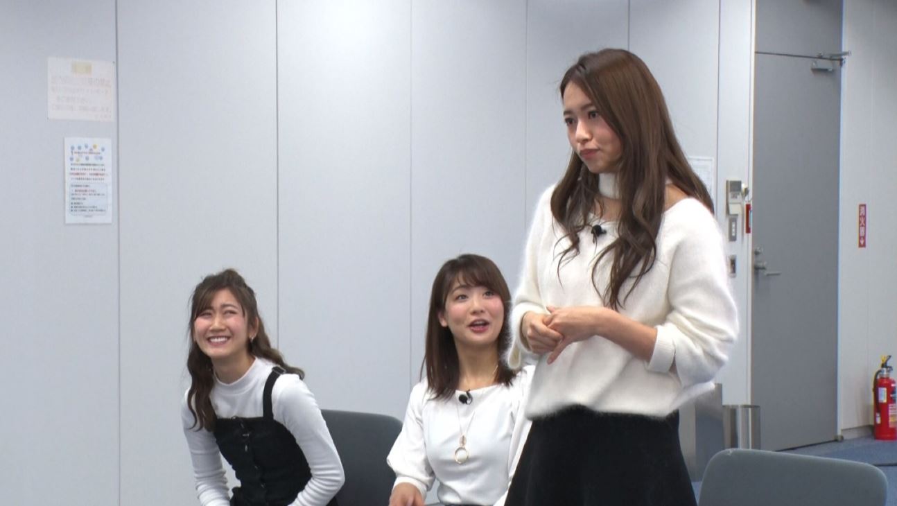 「第4回エキストラプロデュース王」の様子。