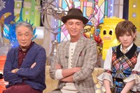 左から堺正章、マーク・パンサー、岡田奈々。(c)読売テレビ