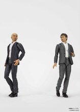 （左から）「S.H.Figuarts 松本 人志」と「S.H.Figuarts 浜田 雅功」。