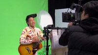 テレビCM「ハシビロさんとみやぞんくん篇」撮影中の様子。