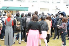 「吉本坂46」メンバーオーディションの1次書類審査発表の様子。