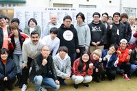 「吉本坂46」メンバーオーディションの1次書類審査発表の様子。