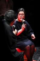 ジェーン・スーと神田松之丞（手前）。(c)TBSラジオ