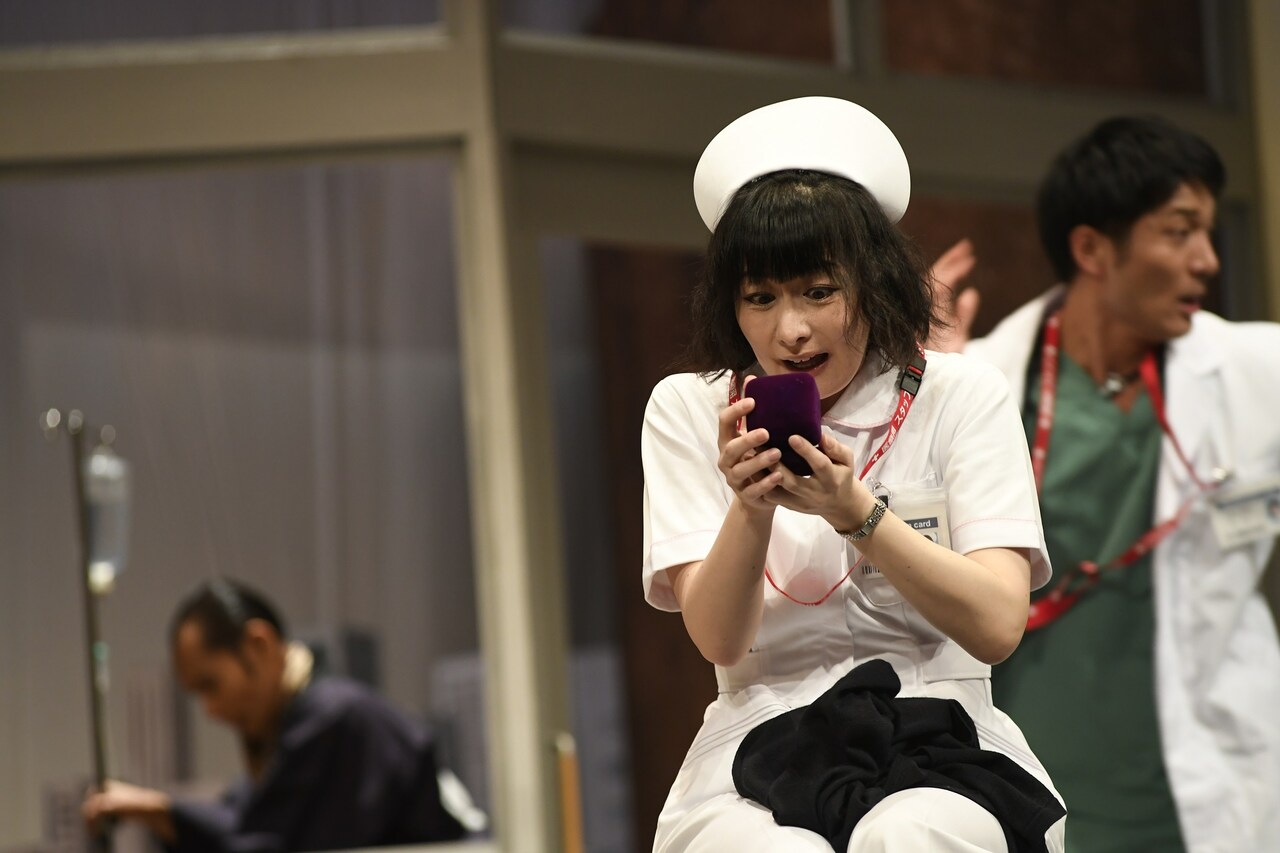 意外と頼りになる、鳥居みゆきが舞台「笑う巨塔」ゲネプロで褒められガッツポーズ