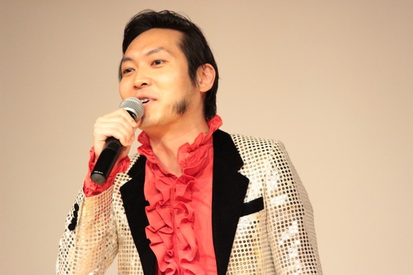 上杉周大（撮影：岡本貴之）