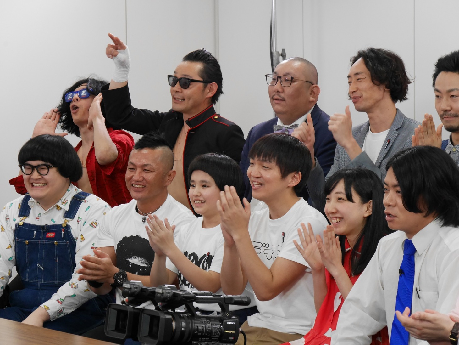「冗談騎士」のワンシーン。(c)BSフジ