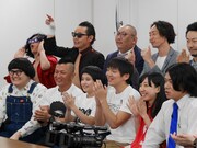 「冗談騎士」のワンシーン。(c)BSフジ