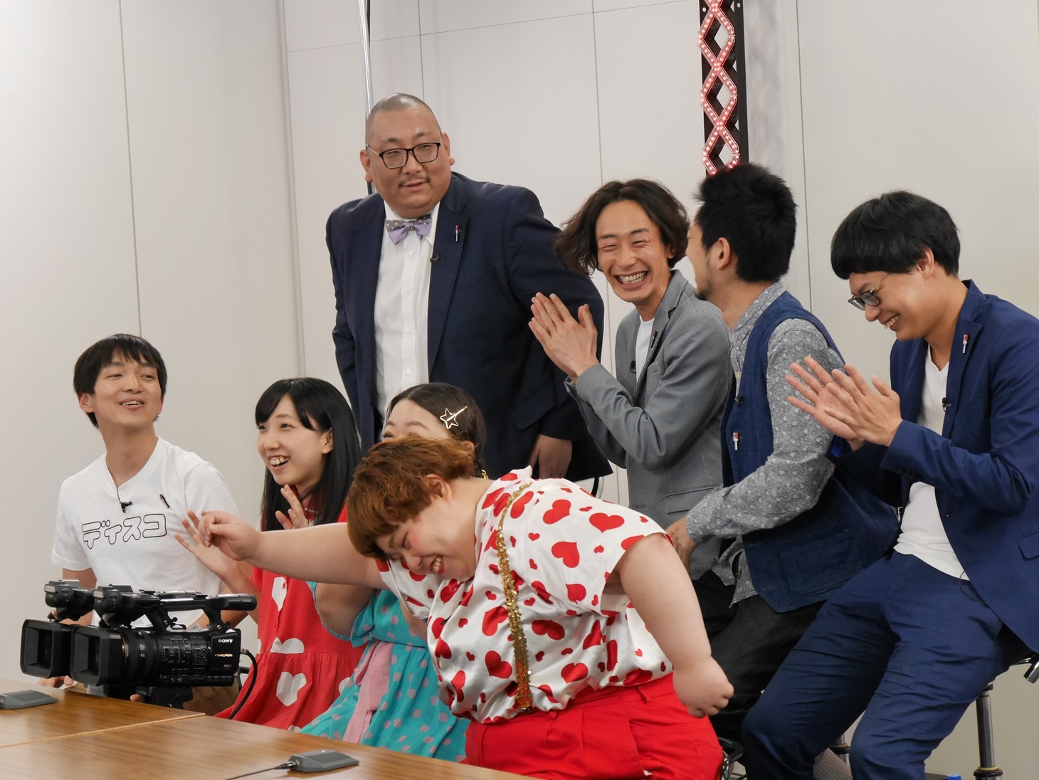 「冗談騎士」のワンシーン。(c)BSフジ