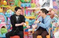 （左から）今田耕司、サバンナ高橋。(c)テレビ朝日