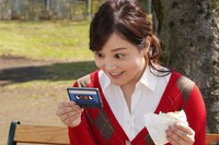 「天才バカボン3 ～愛と青春のバカ田大学～」より、水卜麻美アナウンサー出演シーン。(c)日本テレビ