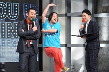 永野（中央）と千鳥。