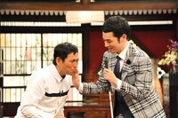 （左から）明石家さんま、濱田祐太郎。(c)関西テレビ