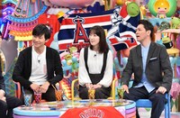 （左から）アンジャッシュ渡部、長島三奈、ますだおかだ岡田。(c)テレビ朝日