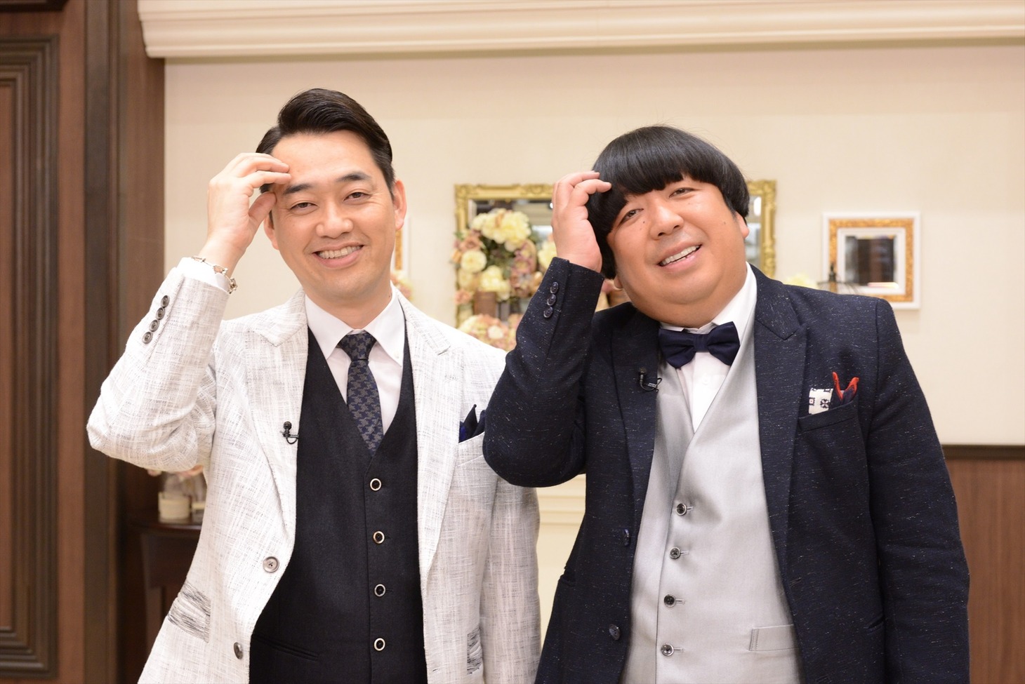 「ニッポンまち自慢3択クイズ ダマしてごめん！」に出演する、バナナマン。(c)中京テレビ