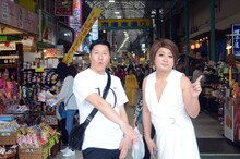 商店街にて、チョコレートプラネット。