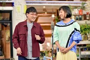 漫才を披露する南海キャンディーズ。(c)TBS