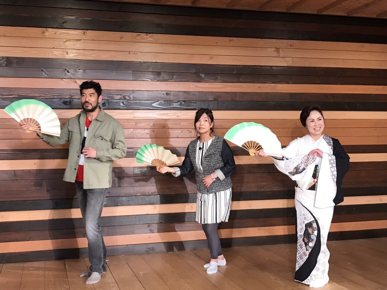 大久保佳代子、高嶋政宏と箱根で寄り道旅「1駅だけ！道草さんぽ」